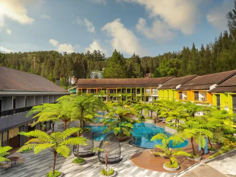 Mikie Holiday Resort Berastagi foto 2